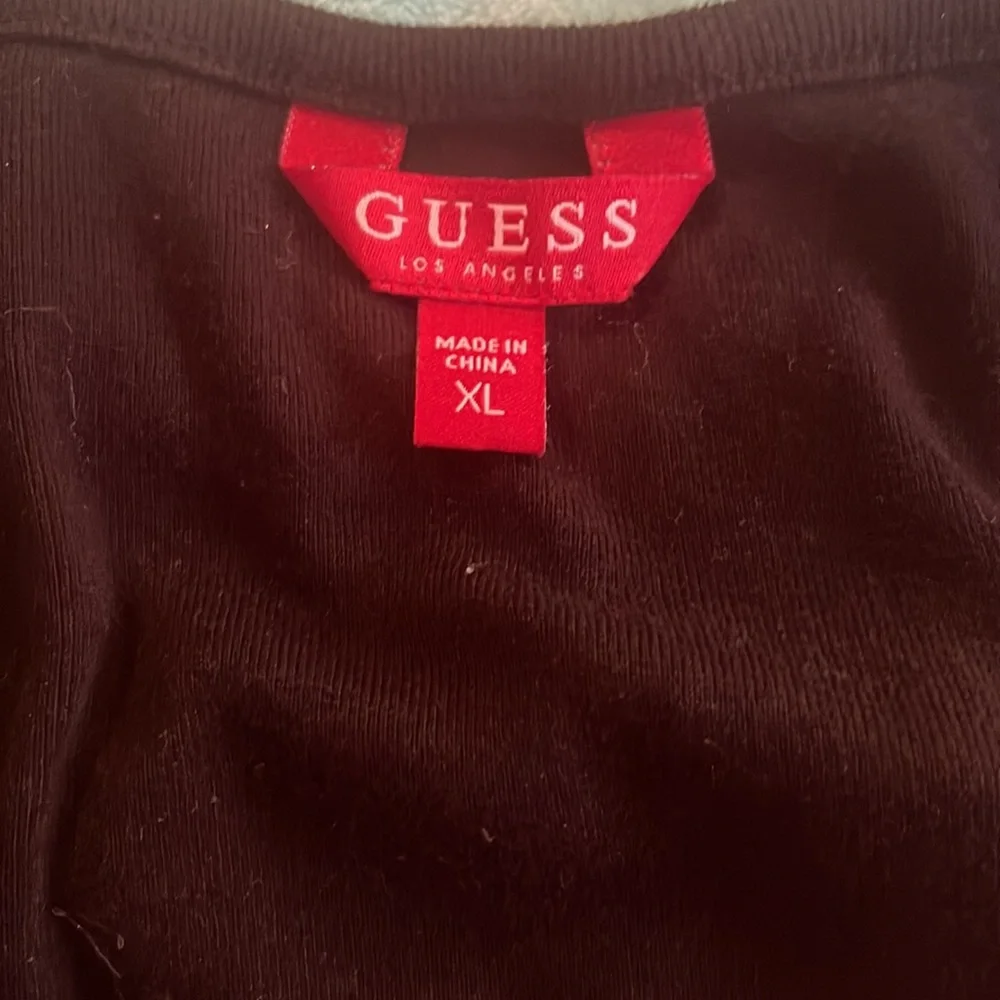 Tank 💙 - Picture 2 of 3